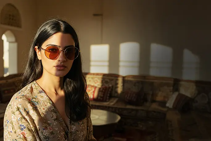 كيف تختارين النظارات المناسبة للوجه الصغير؟